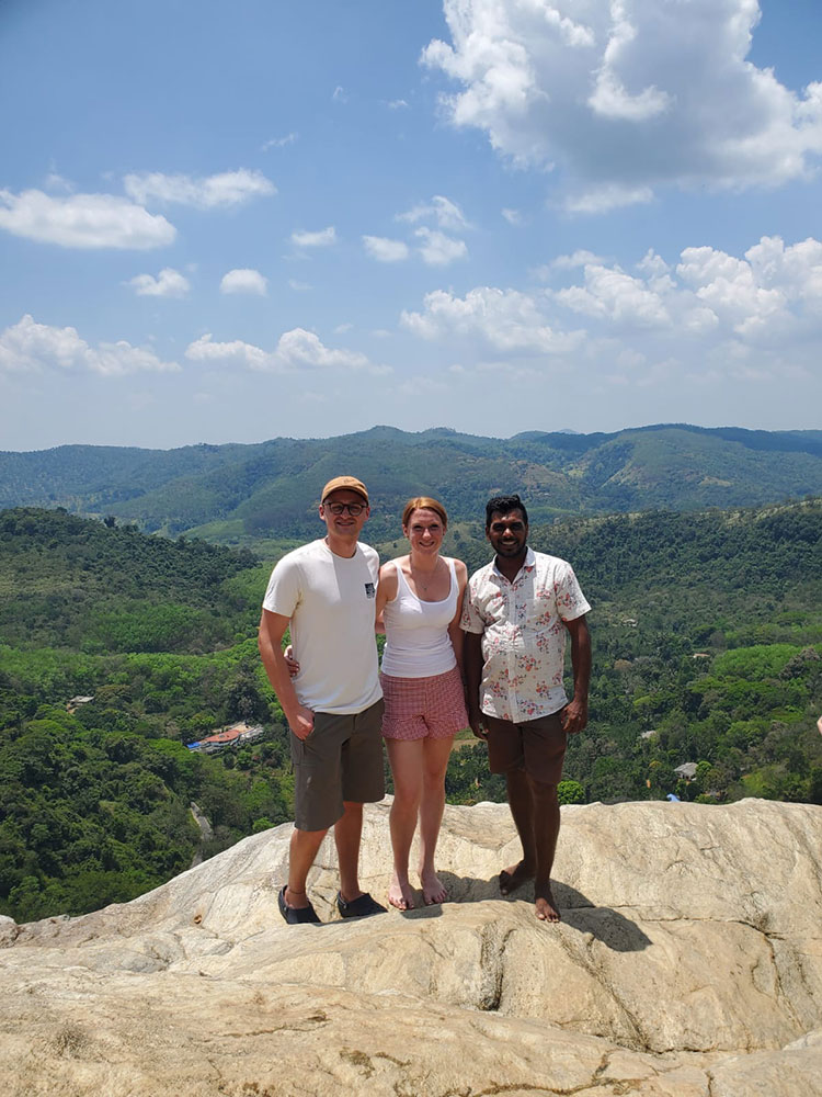 Tourist in Sri Lanka, Sri Lanka Harrry Tours, Personal Tour Guide in Sri Lanka, Holidays in Sri Lanka