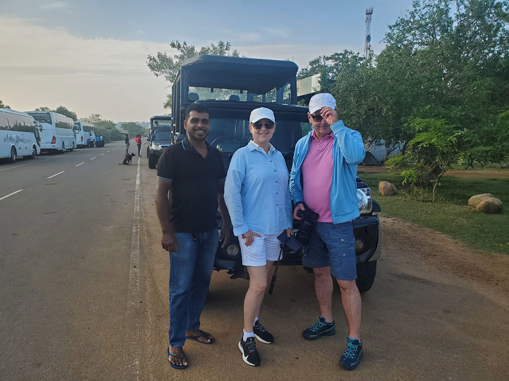 Tourist in Sri Lanka, Sri Lanka Harrry Tours, Personal Tour Guide in Sri Lanka, Holidays in Sri Lanka