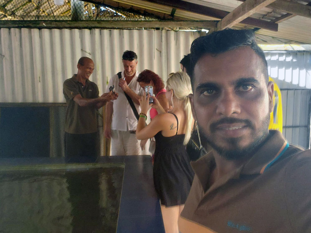 Tourist in Sri Lanka, Sri Lanka Harrry Tours, Personal Tour Guide in Sri Lanka, Holidays in Sri Lanka