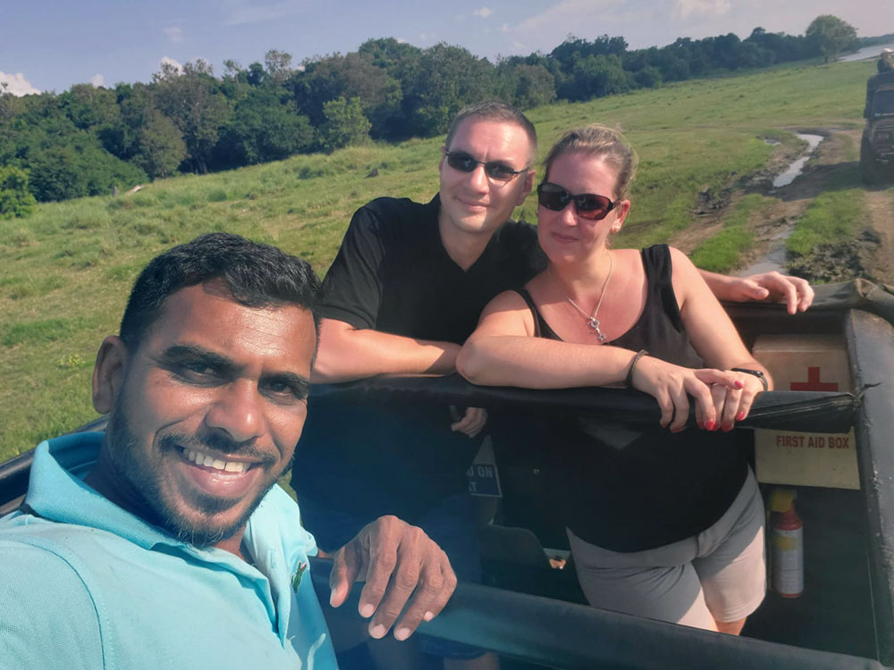 Tourist in Sri Lanka, Sri Lanka Harrry Tours, Personal Tour Guide in Sri Lanka, Holidays in Sri Lanka