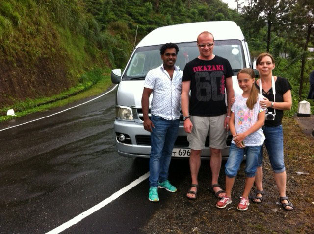 Tourist in Sri Lanka, Sri Lanka Harrry Tours, Personal Tour Guide in Sri Lanka, Holidays in Sri Lanka